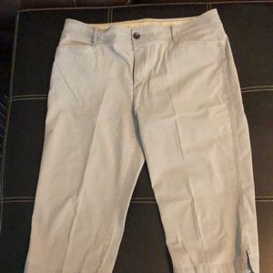 Eddie Bauer khaki capris- 18Tall!